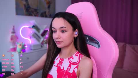 Snapshot of juicy___angel chatting on October 2025 11:09:01 AM Angelina online show from October 2025 11:09:01 AM