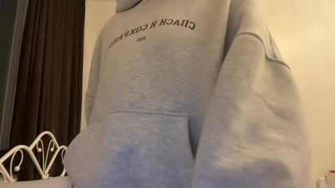 alexa online show from April 2026 07:22:01 PM