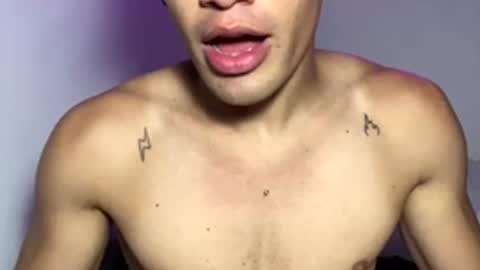 Miguel online show from April 2026 10:20:01 PM