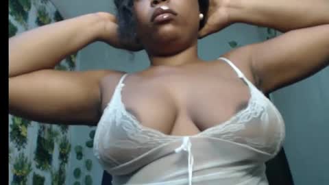 Snapshot of juicy_gold22 chatting on February 2025 06:58:02 AM Mariagold online show from February 2025 06:58:02 AM