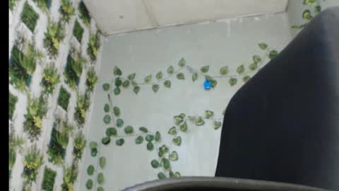 Snapshot of juicy_gold22 chatting on February 2025 09:53:02 PM Mariagold online show from February 2025 09:53:02 PM