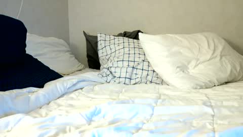 JuicyLaureXXX online show from September 2025 06:24:02 AM