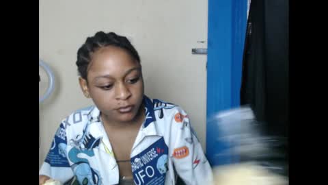 Snapshot of juicynwetx chatting on February 2025 07:20:01 AM juicynwetx online show from February 2025 07:20:01 AM