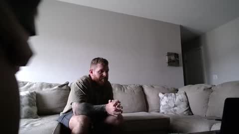 JuicyPeach36 online show from December 2024 02:59:01 PM
