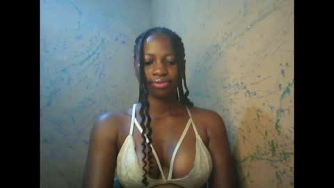 Snapshot of juicypiexx chatting on November 2025 03:56:02 PM juicypiexx online show from November 2025 03:56:02 PM