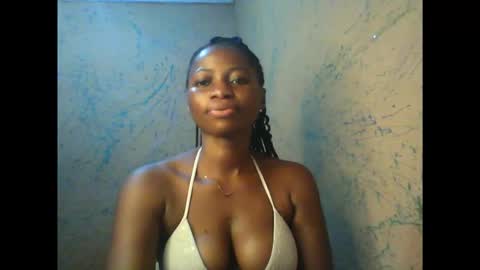 Snapshot of juicypiexx chatting on December 2025 08:26:01 PM juicypiexx online show from December 2025 08:26:01 PM
