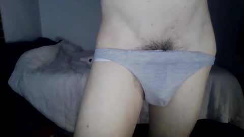 juicytwunk online show from October 2025 04:35:02 AM