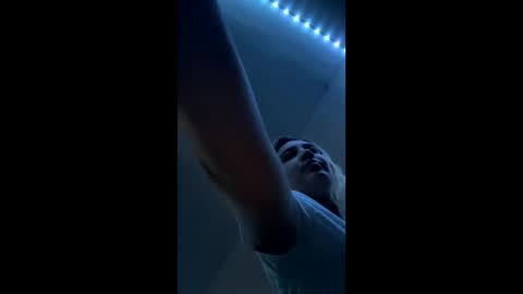 Snapshot of juicyyxx3 chatting on September 2025 08:51:02 AM Juiccy online show from September 2025 08:51:02 AM