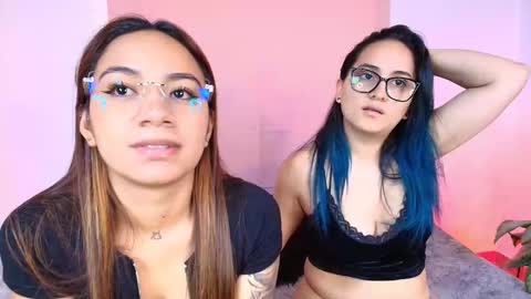 Jules and Gia online show from October 2025 06:12:01 PM