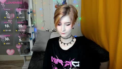 Snapshot of julescrown chatting on December 2024 01:21:01 AM Jules online show from December 2024 01:21:01 AM