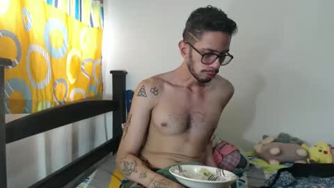 Snapshot of julfigo chatting on February 2026 06:02:02 PM Julfigo online show from February 2026 06:02:02 PM