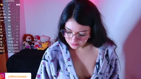 Juliana online show from March 2026 02:34:02 AM