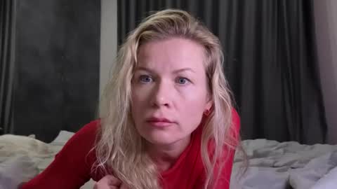 julia_giulia online show from October 2025 10:21:01 PM