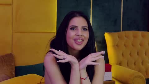 Snapshot of juliaharveyy chatting on March 2025 05:35:01 AM Julia online show from March 2025 05:35:01 AM