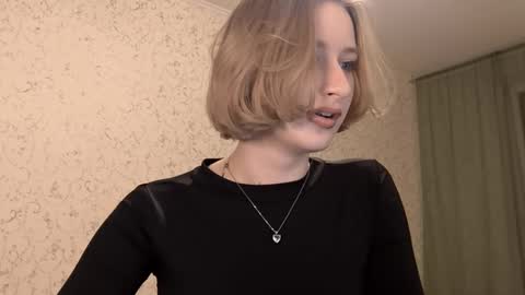 Snapshot of juliahupman chatting on March 2026 05:31:01 PM Kate online show from March 2026 05:31:01 PM