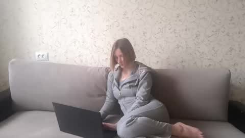 Snapshot of juliahupman chatting on April 2026 02:37:01 PM Kate online show from April 2026 02:37:01 PM