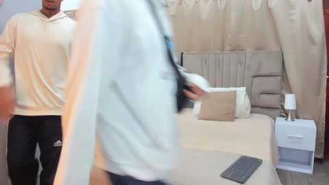 Snapshot of julian_billy chatting on December 2024 11:28:02 AM julian billy online show from December 2024 11:28:02 AM