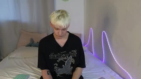 Eren online show from April 2026 01:26:01 AM