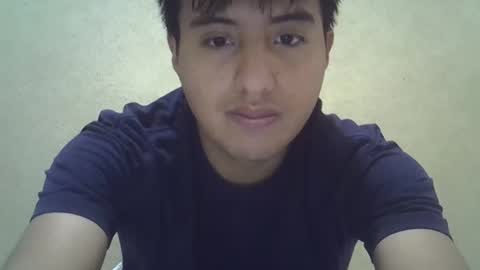 Snapshot of julianalvarez95 chatting on February 2025 04:57:01 PM Julian online show from February 2025 04:57:01 PM
