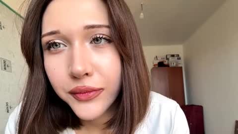 Kira online show from March 2026 08:09:02 AM