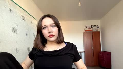 Kira online show from April 2026 11:18:02 AM