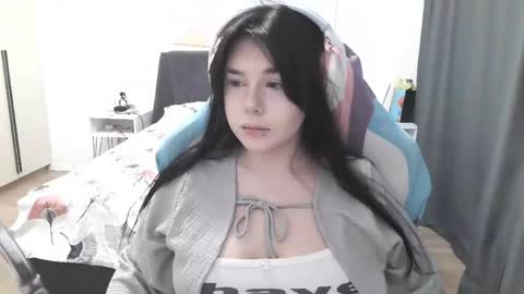 MIa online show from June 2026 10:09:01 AM