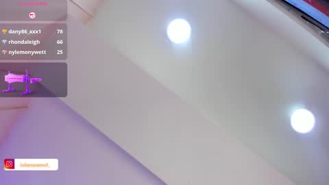 Juliana online show from December 2024 05:55:01 PM