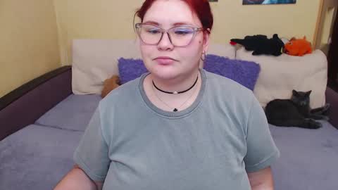 Snapshot of juliasane_ chatting on November 2025 01:56:02 PM Jul online show from November 2025 01:56:02 PM