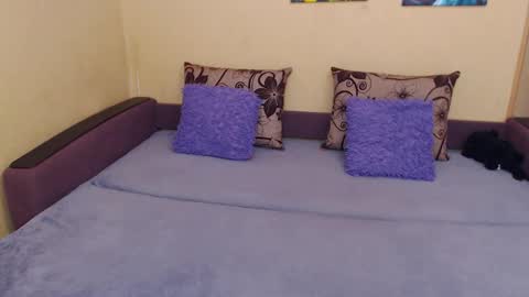 Snapshot of juliasane_ chatting on November 2025 08:08:02 AM Jul online show from November 2025 08:08:02 AM