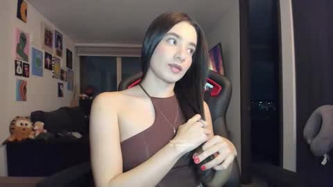 Jeimy Help me to reach 100 thumbs up online show from November 2025 12:33:01 AM