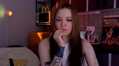 Snapshot of julidropp chatting on December 2025 06:14:02 PM julidropp online show from December 2025 06:14:02 PM