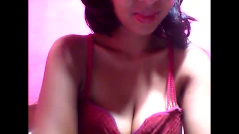 julie0612 online show from February 2025 04:04:01 AM