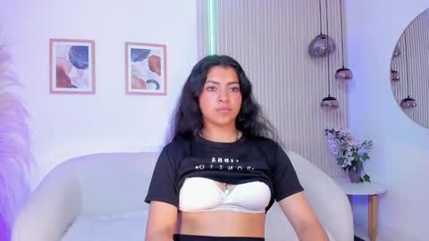 Snapshot of julie_devani chatting on November 2025 08:05:01 PM julie_devani online show from November 2025 08:05:01 PM