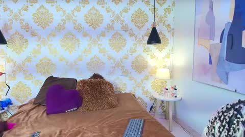 Snapshot of julie_tommy chatting on January 2025 03:12:01 AM Julie and Tommy. online show from January 2025 03:12:01 AM