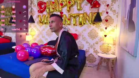 Snapshot of julie_tommy chatting on February 2025 02:39:02 AM Julie and Tommy. online show from February 2025 02:39:02 AM