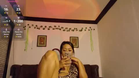 julie_vixen online show from November 2025 10:48:01 AM