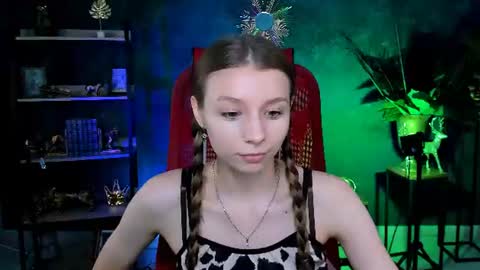 Snapshot of juliedaniel chatting on June 2026 04:33:02 AM juliedaniel online show from June 2026 04:33:02 AM