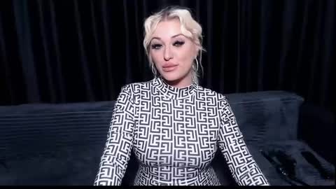 Snapshot of juliediamond chatting on February 2025 11:37:01 PM julia online show from February 2025 11:37:01 PM