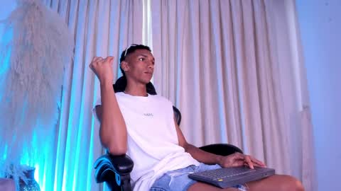 Julien online show from April 2026 11:48:01 AM