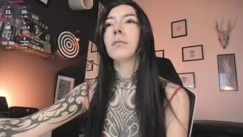 Snapshot of juliet_sourire chatting on July 2026 01:05:01 PM juliet_sourire online show from July 2026 01:05:01 PM