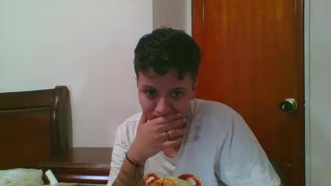 Nati online show from April 2026 09:21:02 PM