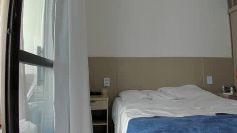 Juli online show from February 2026 01:38:02 PM