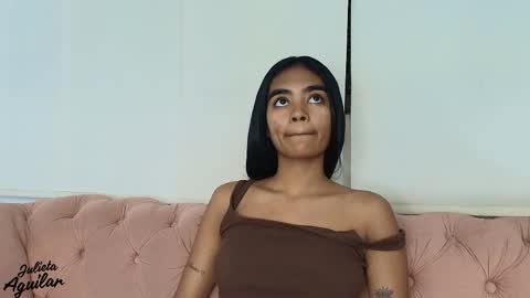 Juli online show from December 2025 07:11:01 PM