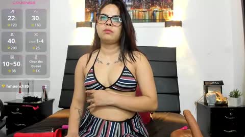 Snapshot of julieta_coopeer_ chatting on January 2025 10:09:02 AM Julieta online show from January 2025 10:09:02 AM