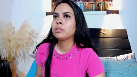 Snapshot of julieta_coopeer_ chatting on September 2025 10:42:01 AM Julieta online show from September 2025 10:42:01 AM