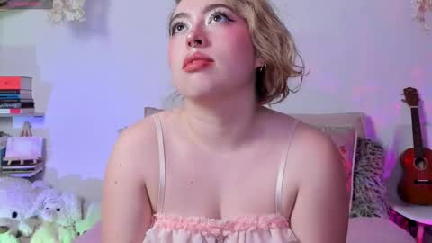 Juli  online show from March 2026 03:34:02 AM