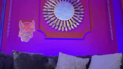 Snapshot of julieta_russell chatting on December 2025 12:03:02 PM Julieta online show from December 2025 12:03:02 PM