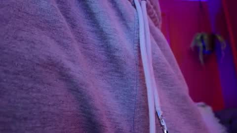 Snapshot of julieta_russell chatting on February 2026 12:12:01 PM Julieta online show from February 2026 12:12:01 PM