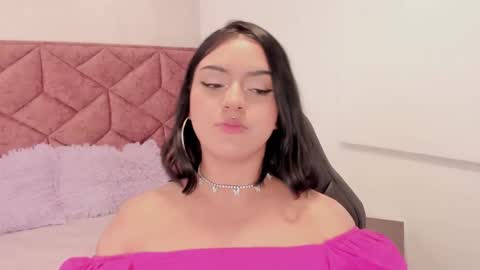 Julieta  online show from October 2025 01:07:01 PM