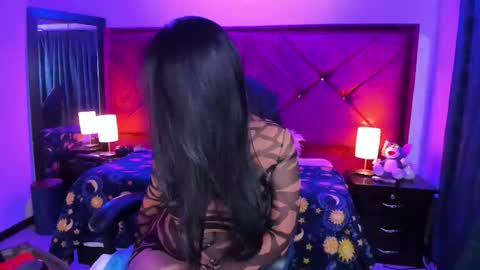 julietacollins06 online show from June 2026 05:39:02 PM
